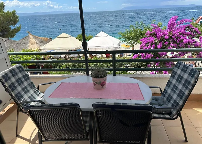 Beach Apartment Podgora (Split-Dalmatia)